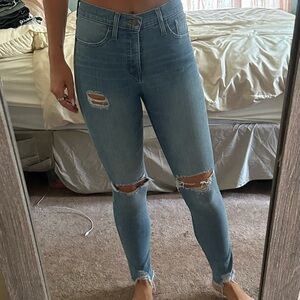 MADEWELL Distressed Light Blue Women's Jeans